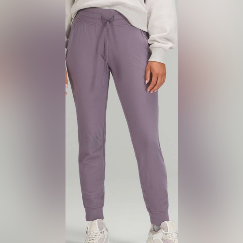 Lululemon ready to rulu joggers